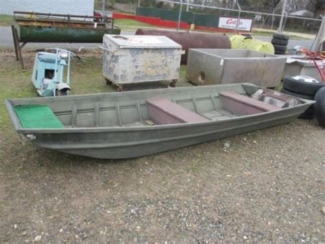 872 14 Flat Bottom Boat No Registration Live And Online Auctions