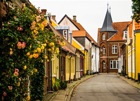 Denemarken staat bekend als het land van lego en ontwerpers. 10 bezienswaardigheden in Denemarken | Onze tips ...