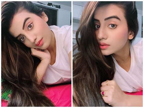 Akshara Singh Looks Pretty In Her Latest Instagram Post Bhojpuri