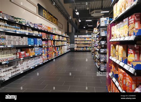 Wetzlar Germany Dezember 18 2019 Aisle With Food Products Interior