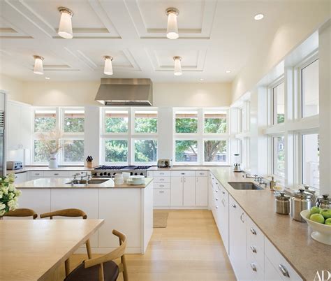 15 Kitchens With Plenty Of Natural Light Photos Architectural Digest