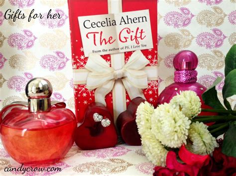 Gift shopping for the women in your life, no matter the time of year, can be stressful. Top 5 Valentine's Day Gift Ideas For Him & Her | Indian ...