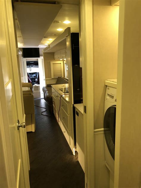2012 45FT Kenworth Toterhome For Sale In Cleveland , Tennessee - Coach