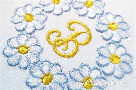 Tiny Daisies Frame Free Machine Embroidery Design Royal Present