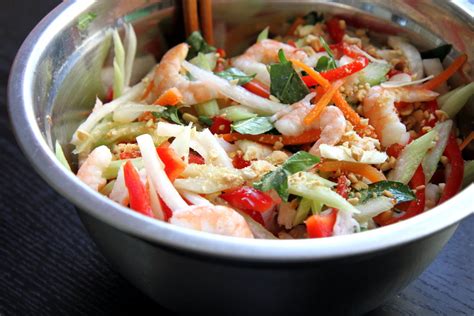 Vietnamese Green Papaya Beef Jerky Salad G I U Kh B Vicky Pham