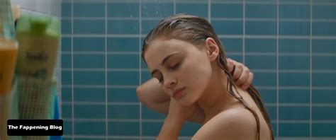 Josephine Langford Sexy Topless 20 Photos Videos TheFappening