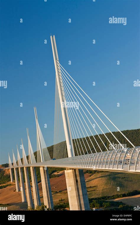 Viaduct De Millau ©norman Foster Michel Virlogeux 2004 Autoroute 75