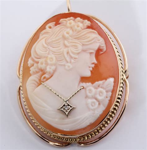 Cameo Estate Brooch Pendant In 14k Yellow Gold With Diamond Pendant