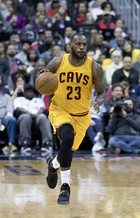 Stay up to date with nba player news, rumors, updates, social feeds, analysis and more at fox sports. LeBron James - Wikipédia, a enciclopédia livre