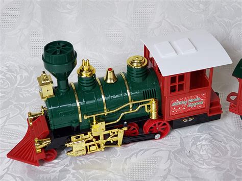 Merry Christmas Holiday Santa Express Train Set Aunt Gladys Attic