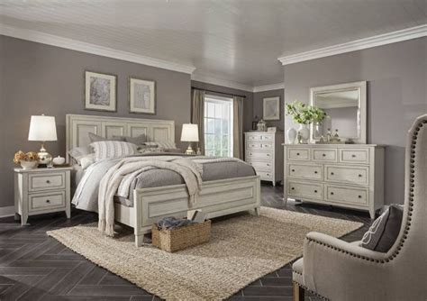 Nothing will make you feel more comfortable at night than a beautiful new king bedroom set. Raelynn Traditional Weathered White Solid Wood Master Bedroom Set | King bedroom sets, Remodel ...