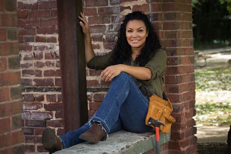 Find Out How Egypt Sherrod Manages Business And Love Rolling Out