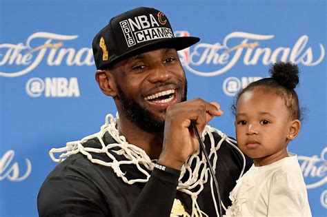 Lebron Stuns ‘good Morning America With Emotional Tell All Video