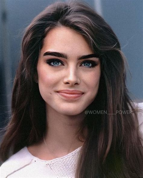 Brooke Shields Taylor Hill Beautiful Smile Face Claims Indian