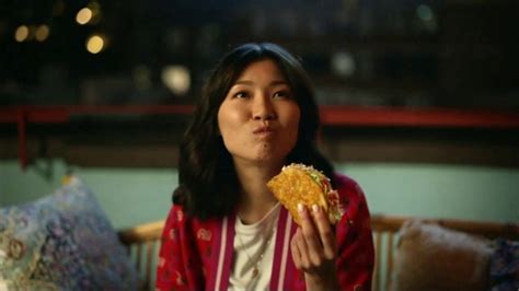 Taco Bell Toasted Cheddar Chalupa Box Tv Spot We All Thought It Ispot Tv