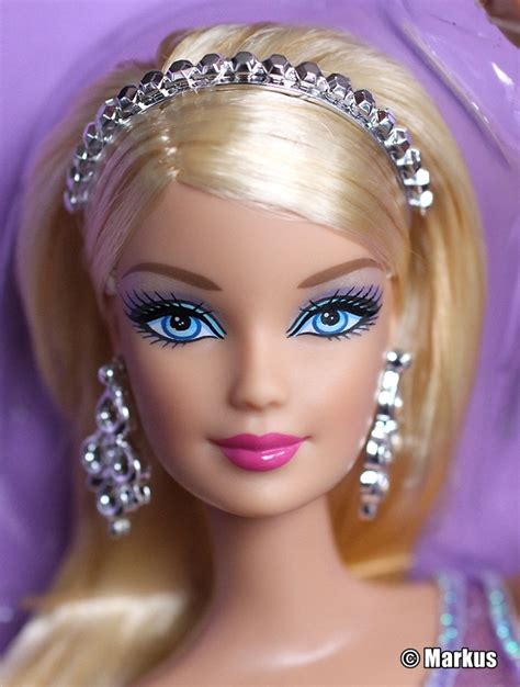 ©2010 Barbie Fashionistas Face