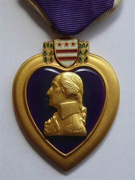 Ww2 Purple Heart Medal Chasing Militaria