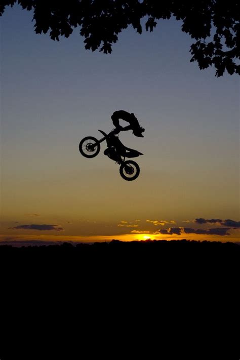 Into The Sunset In 2020 Motocross Love Cool Dirt Bikes Enduro