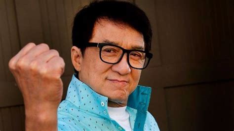 This lovable hong kong actor has long kept audiences on the edge of their seats this branch of chinese organized crime began to invade jackie's daily life. Jackie Chan Net Worth 2020 - Hong Kong`s Finest - Imagup