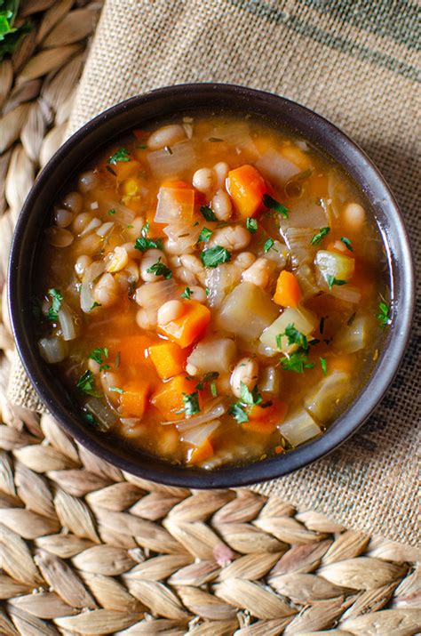 You can also find 1000s of food network's best recipes from top chefs, shows and experts. Slow Cooker Navy Bean Soup — Living Lou