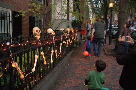 2016 Trick Or Treating Times In Boston And Beyond Boston Magazine