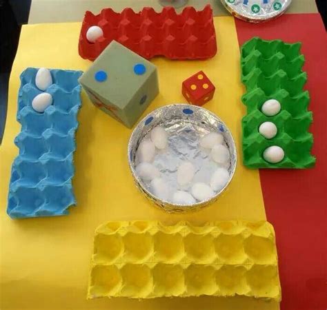 Os jogos permitem que os alunos pratiquem os conteúdos de forma interativa, além proporcionar o desenvolvimento do raciocínio. Jugamos con...cartones de huevos para aprender matemáticas | Niños de preescolar, Pensamiento ...