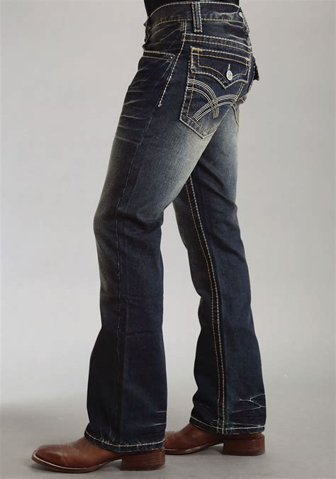 The 25+ best Mens bootcut jeans ideas on Pinterest | Black bootcut ...