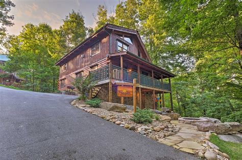 Some companies even offer cabins under $100 per night. Cabin w/Hot Tub in the Heart of the Arts District! UPDATED ...