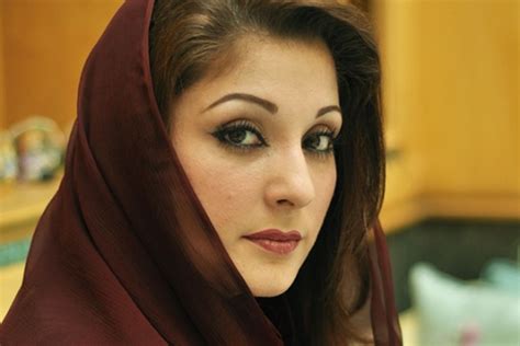 Maryam Sharif Paks Glam Political Star