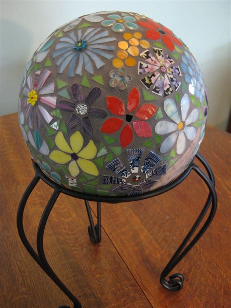 Peb, if someone wanted to buy one, how much would you sell it for? MOSIAc garden balls - Google Search | Mosaic bowling ball ...