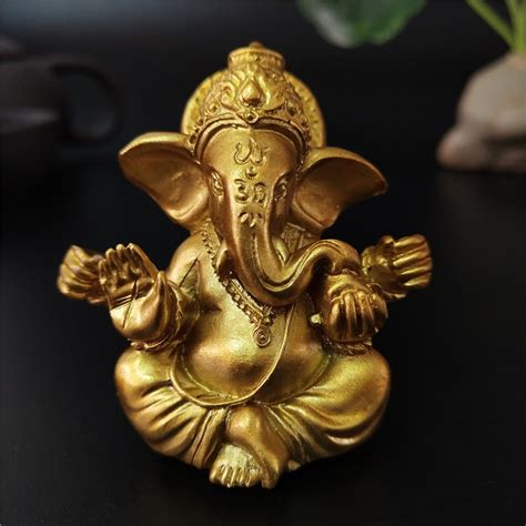 Gold Lord Ganesha Buddha Statue Elephant God Sculptures