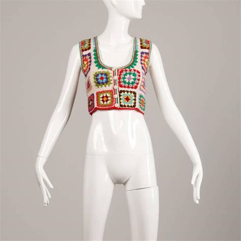 Adolfo Colorful 1970s Vintage Wool Granny Squares Hand Crochet Vest Top