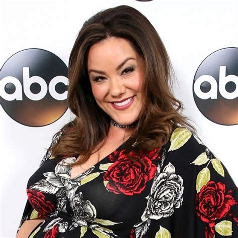Katy Mixon Exclusive Interviews Pictures And More Entertainment Tonight