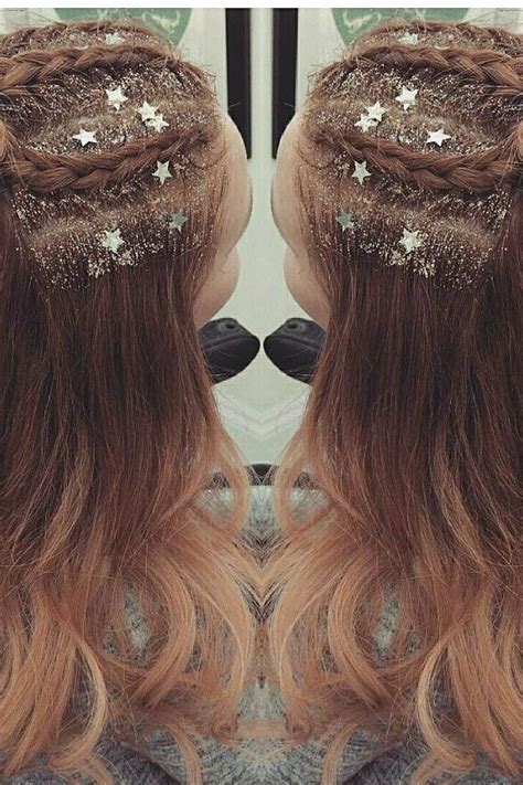 20 photos that prove glitter roots is the official hairstyle of festival season festival hair