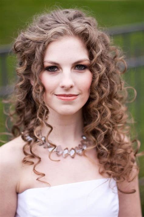 18 Perfect Curly Wedding Hairstyles Pretty Designs