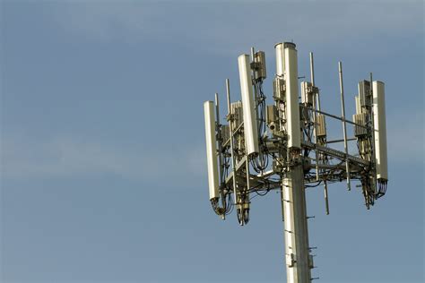 Whats The Recommended Safe Distance From A 5g Cell Tower Telegraph