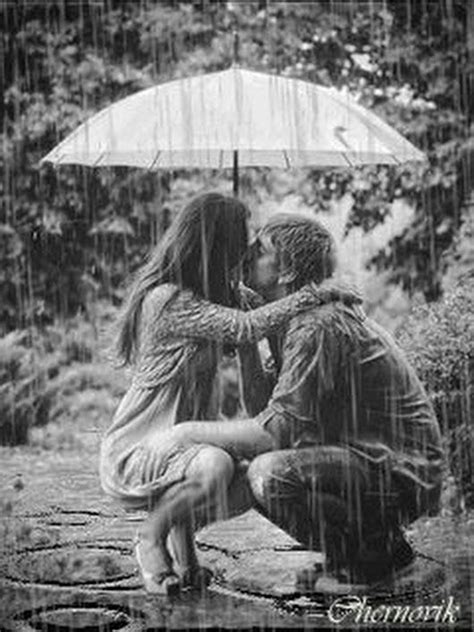 Like Kiss In The Rain Art Love Couple Photo Couple Kissing In