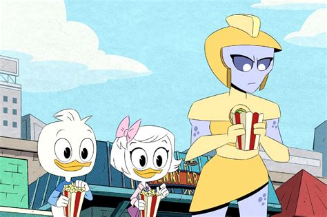Ducktales 3x09 E 10 They Put A Moonlander On The Earth E The