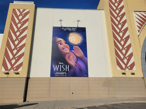 Custom Displays – Quality Sign and Marquee