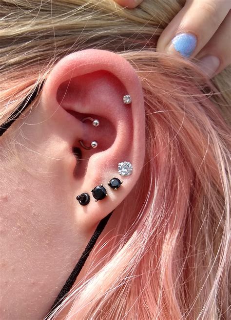 Got My Daith Pierced Today And Im In Love Rpiercing