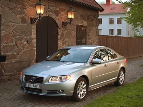 The volvo s80 is an executive car produced by the swedish manufacturer volvo cars from 1998 to 2016 across two generations. Volvo S80 (Вольво S80) 2020 - обзор модели c фото и видео