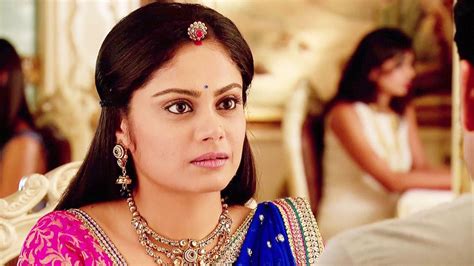 The original clutter breaker of indian tv, balika vadhu, leads the pack when it comes to socially relevant shows. Watch Balika Vadhu Season 1 Episode 1710 Telecasted On 11-10-2014 Online
