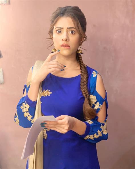 Aggregate More Than 143 Hiba Nawab Dresses Super Hot Vn