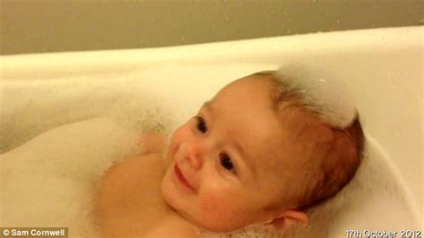 Видео my baby's first bath at home. Doting dad creates moving time-lapse video featuring ...