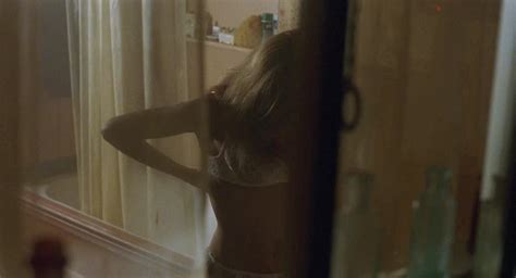 Nude Scenes Rosanna Arquette Nowhere To Run Video