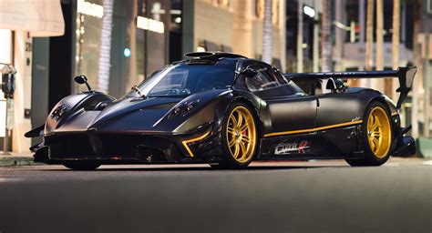 This 1 Of 10 Pagani Zonda R Evolution Has 800 Hp And Just 630 Miles On