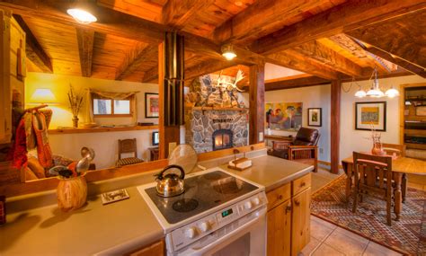 We have multiple properties for your four legged babies! Cabins of Green Mountain- 3 Nights $149- Branson, MO