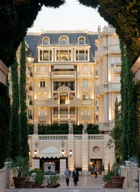 The Hotel Metropole In Monte Carlo Has Unique Services For Thrill