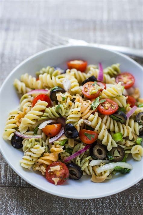 This Quick And Easy Vegan Pasta Salad Comes Together In Just About 10 Minutes And Is Perfect For
