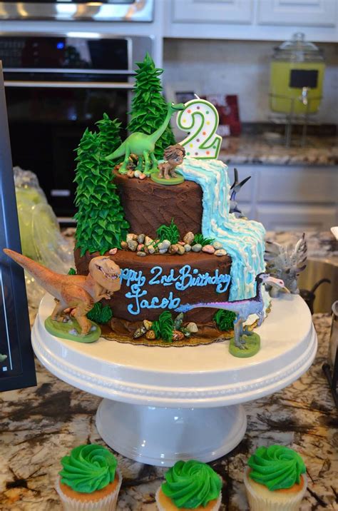 The Good Dinosaur Birthday Cake Making It Through The Wilderness